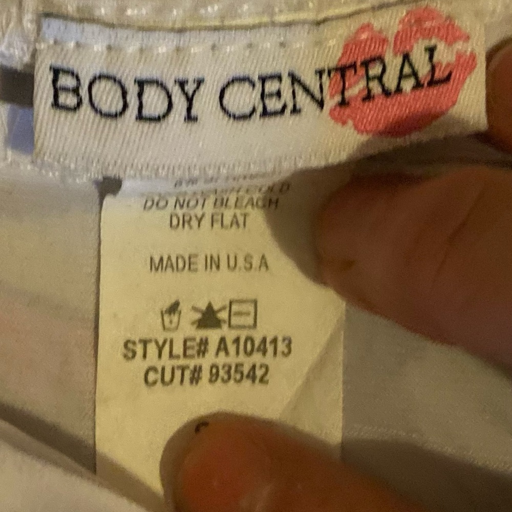 Body Central White Multicolored Patterned Top - image 5